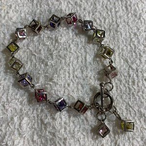 Cute Vintage Avon Sterling Multi-Color Stone Bracelet. 7" long. (352)